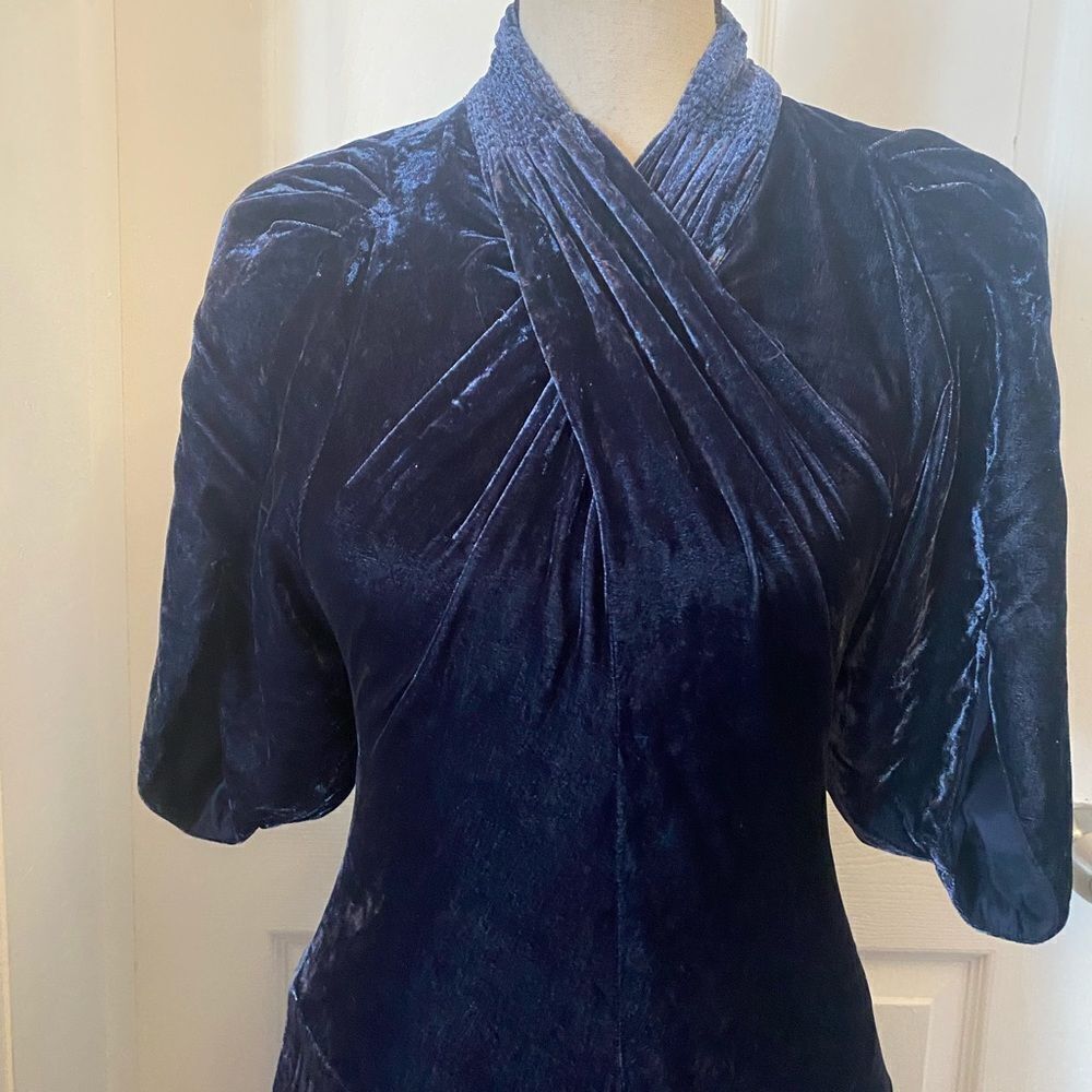BCBG MaxAzria Runway crushed velvet maxi dress, size 0 - Picture 2 of 12